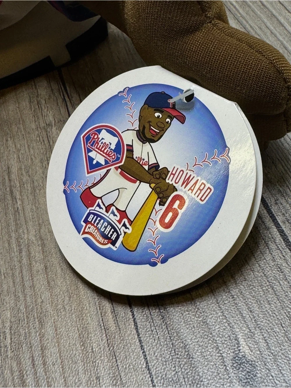 PHILADELPHIA PHILLIES RYAN HOWARD #6 CREATURE BLEACHER Collectible Hand PUPPET